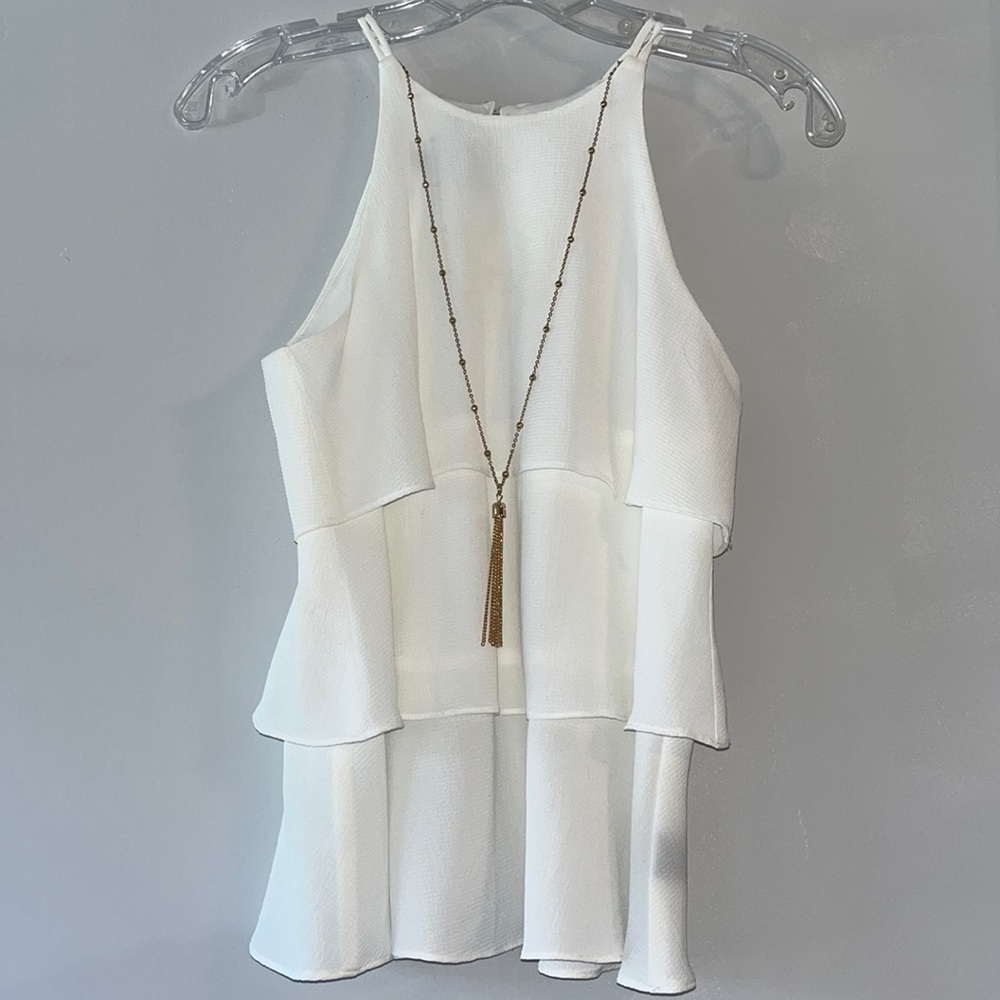 BCX white sleeveless blouse with built in necklace